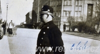 Československý policista v Chebu