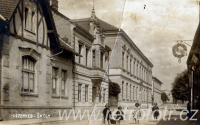 Sezemické školy