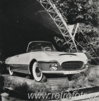 Experimentální Škoda 440 Karosa