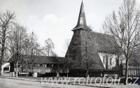 Dřevěný kostelík v Kočí
