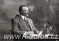 Reprezentativní fotografie muže