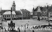 Novobydžovské náměstí